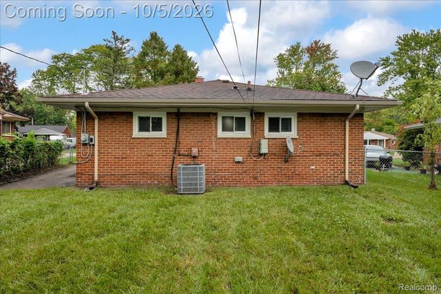 17319 Wiltshire Boulevard, Southfield, MI 48076