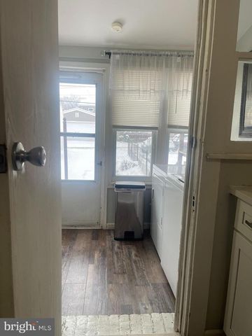 865 DELTA AVE, Reading, PA 19605