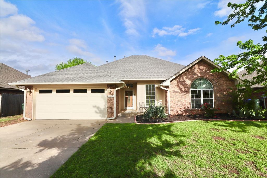 517 Laws Drive, Norman, OK 73072