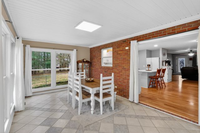 2502 Dobbins Pike, Portland, TN 37148