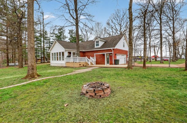 2502 Dobbins Pike, Portland, TN 37148