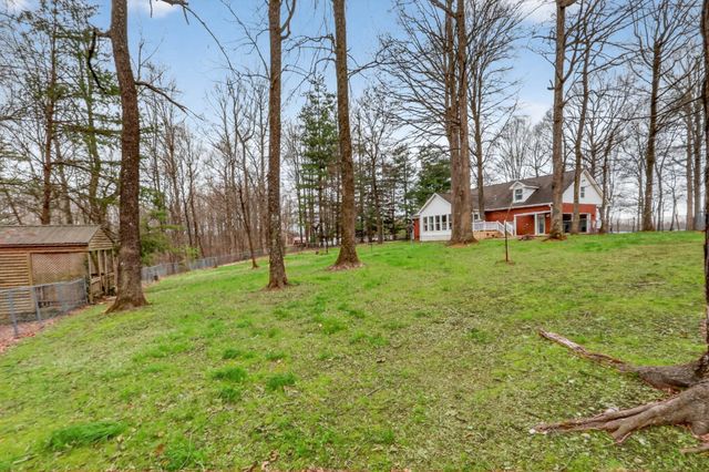 2502 Dobbins Pike, Portland, TN 37148