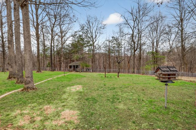 2502 Dobbins Pike, Portland, TN 37148