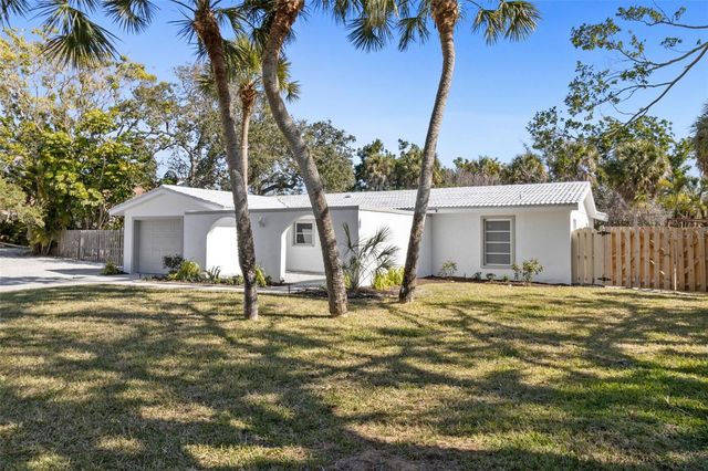 5223 SHADOW LAWN DRIVE, Sarasota, FL 34242