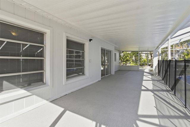 5223 SHADOW LAWN DRIVE, Sarasota, FL 34242