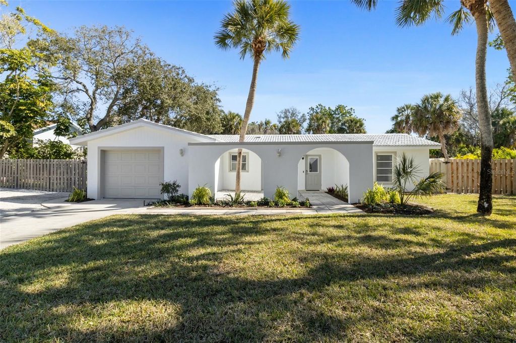 5223 SHADOW LAWN DRIVE, Sarasota, FL 34242