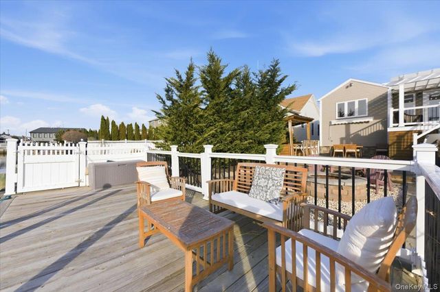 41 Stillwater Avenue, Massapequa, NY 11758