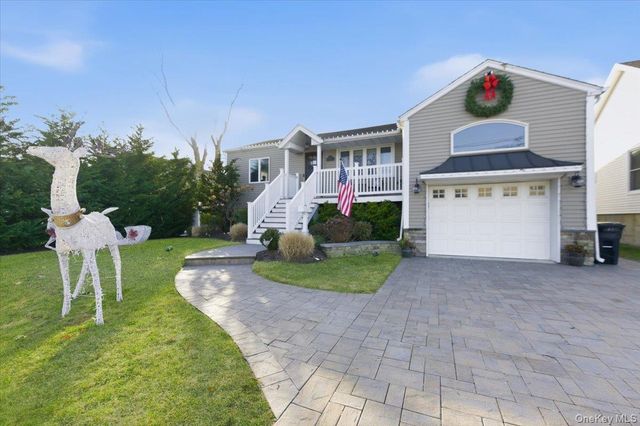 41 Stillwater Avenue, Massapequa, NY 11758