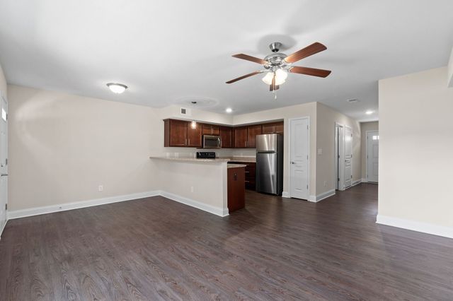 1552 Tylertown Rd Apt 503, Clarksville, TN 37040