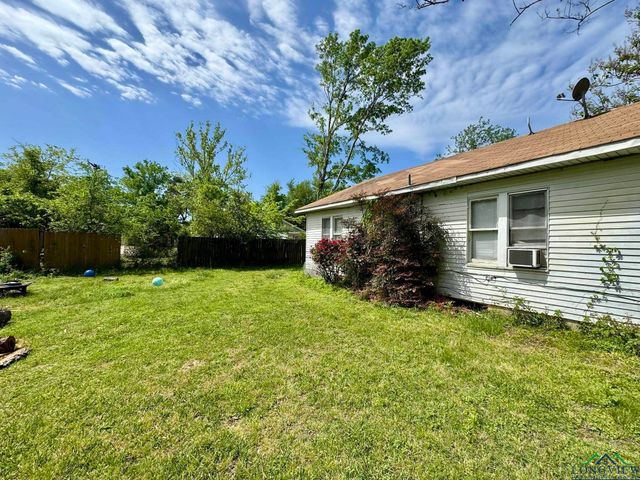 202 Avenue C, Longview, TX 75601