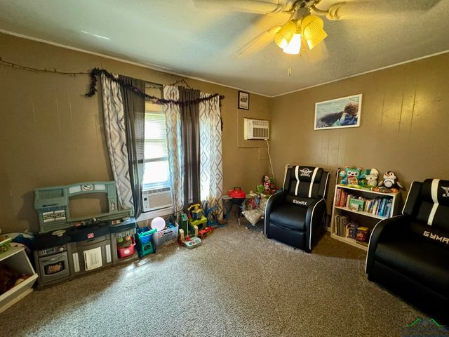 202 Avenue C, Longview, TX 75601