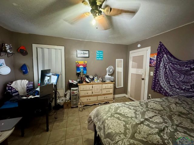 202 Avenue C, Longview, TX 75601