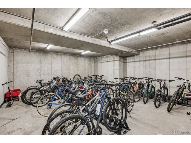 5677 S Park Pl C-C103, Greenwood Village, CO 80111