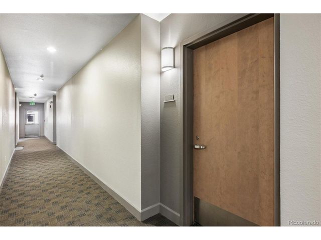 5677 S Park Pl C-C103, Greenwood Village, CO 80111