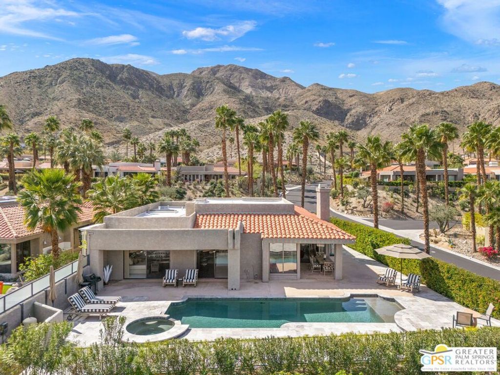 8 Alta Vista, Rancho Mirage, CA 92270