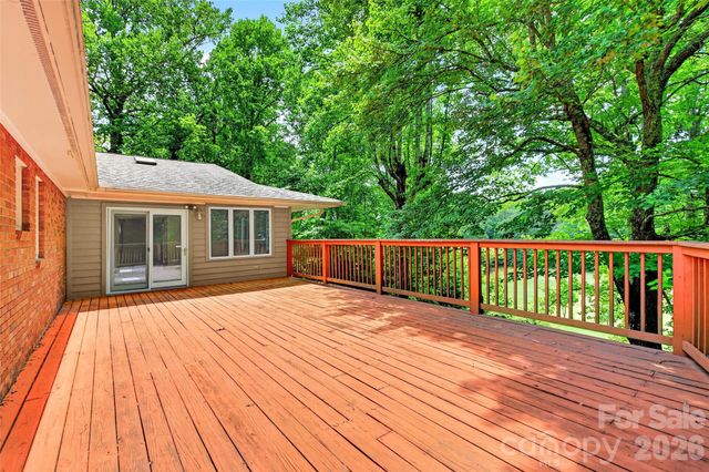 103 Richard Lane, Black Mountain, NC 28711