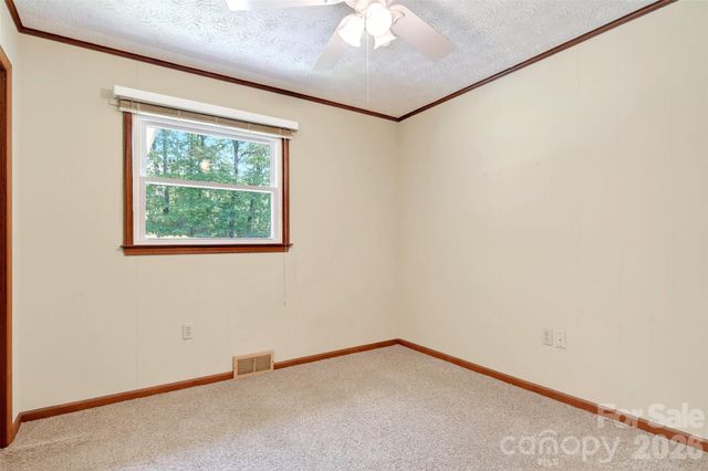 103 Richard Lane, Black Mountain, NC 28711