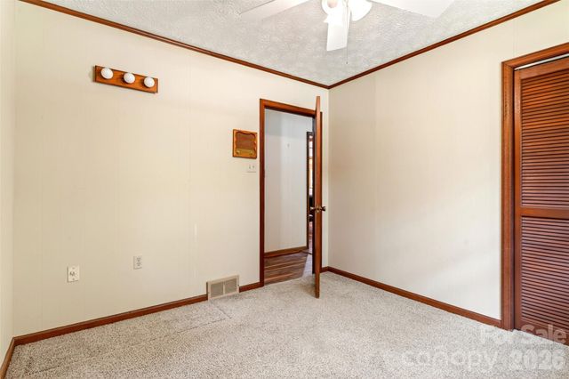 103 Richard Lane, Black Mountain, NC 28711