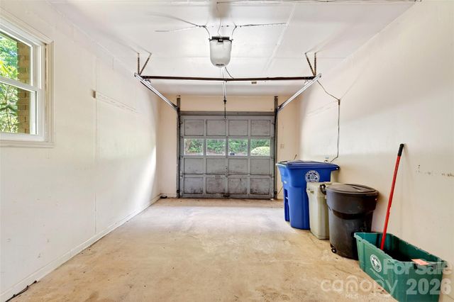103 Richard Lane, Black Mountain, NC 28711