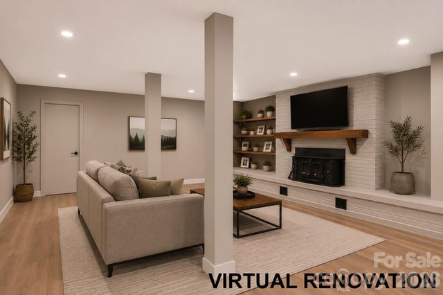 103 Richard Lane, Black Mountain, NC 28711