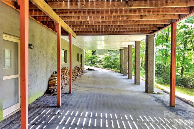 103 Richard Lane, Black Mountain, NC 28711