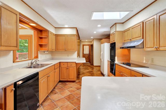 103 Richard Lane, Black Mountain, NC 28711