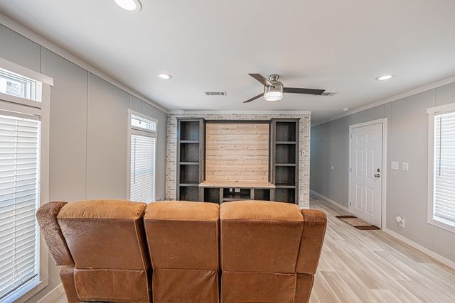 2116 Santa Anna, Midland, TX 79705