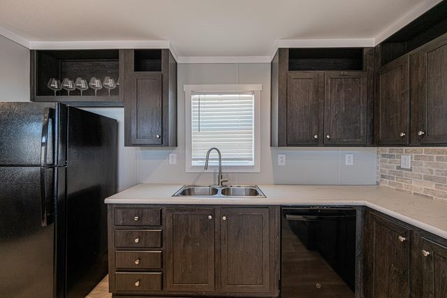 2116 Santa Anna, Midland, TX 79705