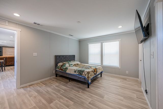 2116 Santa Anna, Midland, TX 79705