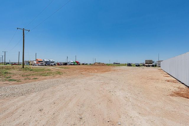 2116 Santa Anna, Midland, TX 79705