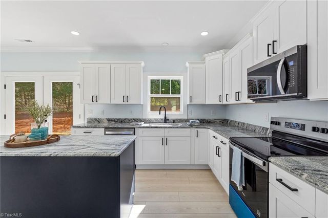 4900 Westerly Drive, Winston-salem, NC 27106