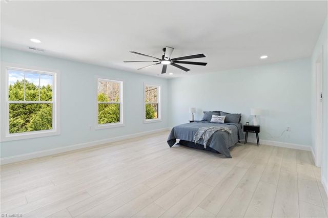 4900 Westerly Drive, Winston-salem, NC 27106