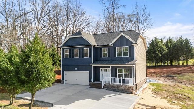 4900 Westerly Drive, Winston-salem, NC 27106