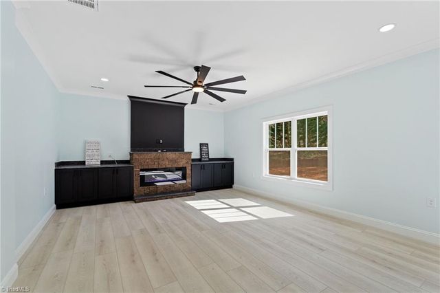 4900 Westerly Drive, Winston-salem, NC 27106