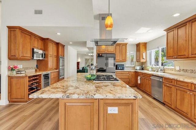 11655 Cebada Ct, San Diego, CA 92124
