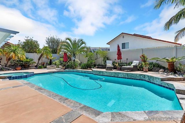 11655 Cebada Ct, San Diego, CA 92124