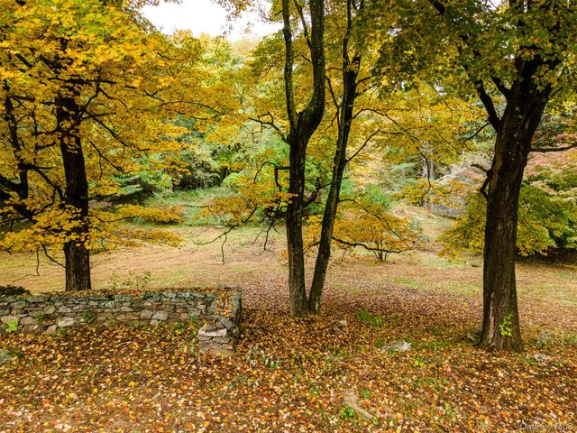 115 Old Roaring Brook Road, Mount Kisco, NY 10549