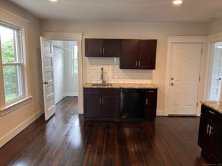 76 Spring Street 2, Middletown, CT 06457