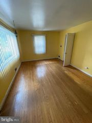 1009 QUIETVIEW DR, Capitol Heights, MD 20743