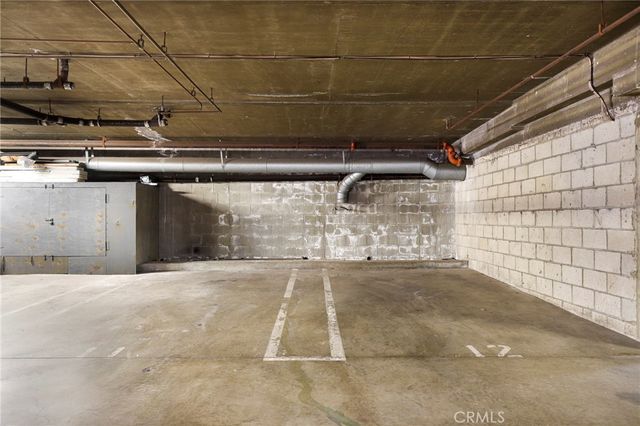 944 Palm Avenue 5, West Hollywood, CA 90069