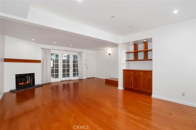 944 Palm Avenue 5, West Hollywood, CA 90069