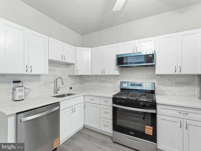 2009 BIRCH ST, Philadelphia, PA 19134