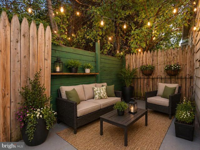2009 BIRCH ST, Philadelphia, PA 19134