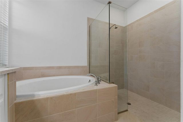 2834 HIGH POINTE STREET, Clermont, FL 34711