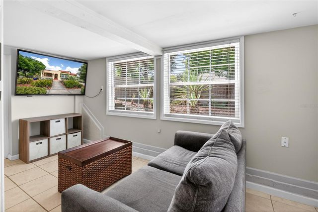 809 POINSETTIA DRIVE, Eustis, FL 32726