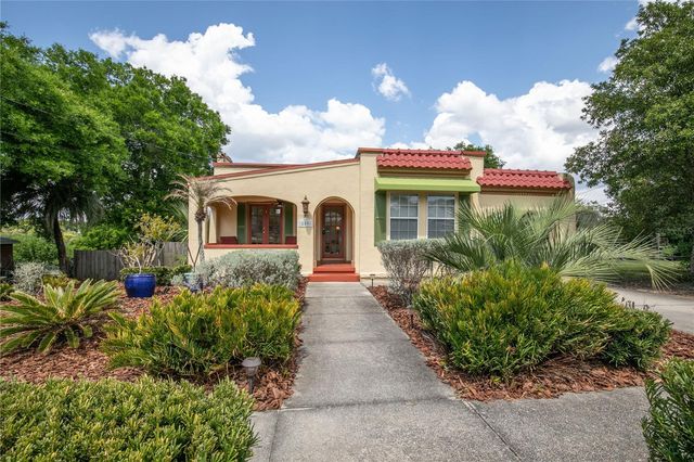 809 POINSETTIA DRIVE, Eustis, FL 32726