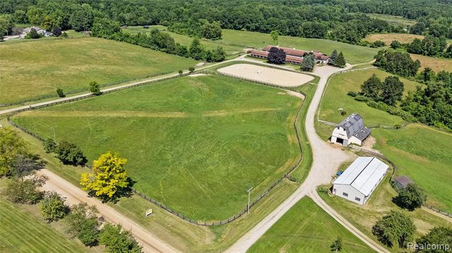 5280 Hosner Road, Oxford, MI 48370