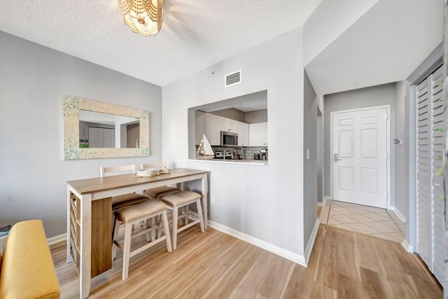 3020 NE 32nd Avenue 1017, Fort Lauderdale, FL 33308