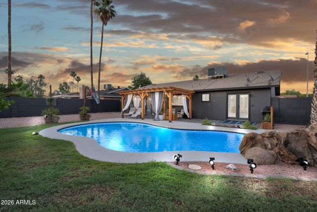 2512 S EVERGREEN Road, Tempe, AZ 85282