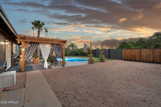 2512 S EVERGREEN Road, Tempe, AZ 85282